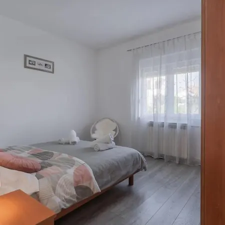 With Parking Space - 22170 公寓 扎达尔